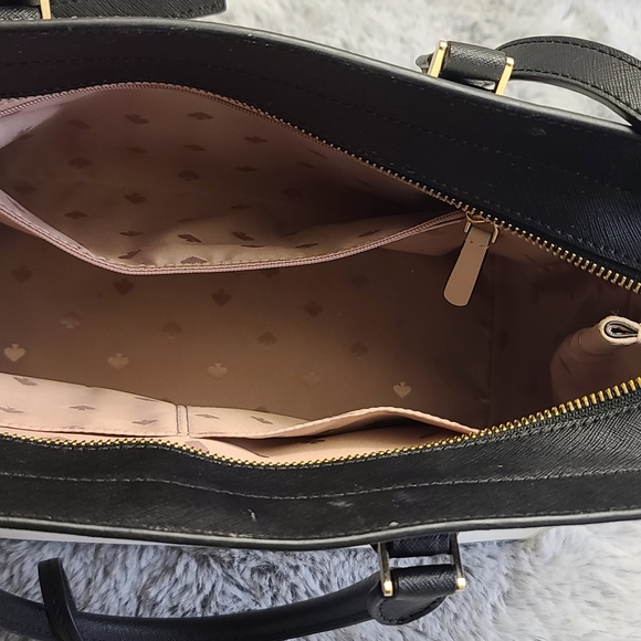 Authentic Kate Spade Purse - Picture 5 of 10